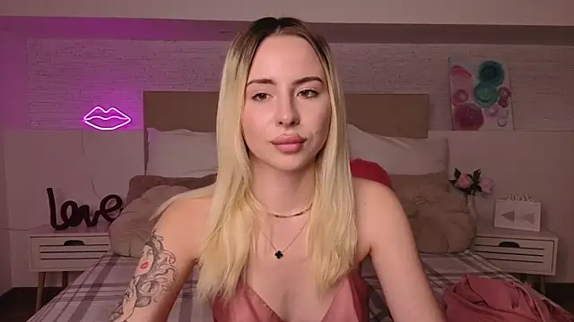 Bella_crazyy webcam