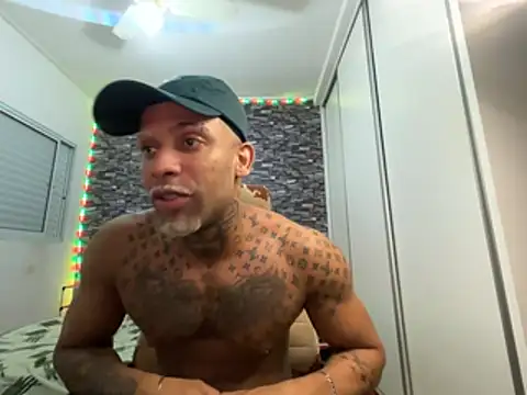 Maxloirinho webcam