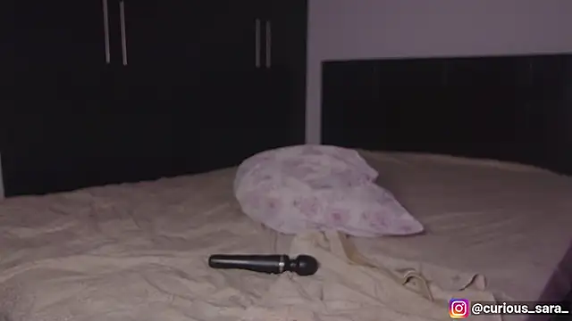 _curiouskitten_ webcam
