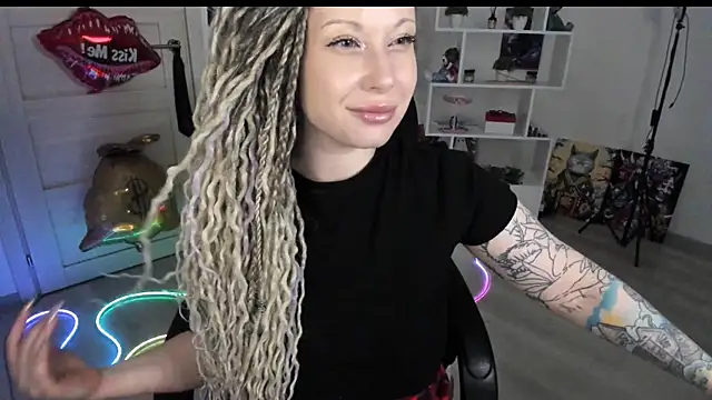 HoneySallyMoore webcam