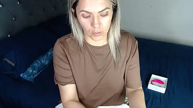Chantal_hott webcam