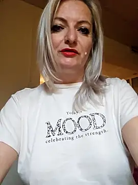 LadyTouch webcam