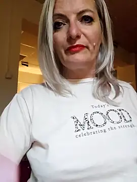 LadyTouch webcam