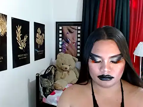 TSbrianaHugeCock webcam