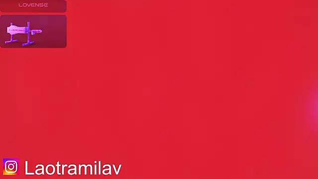 MilaVelour webcam