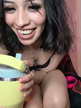 Gothbabbi webcam