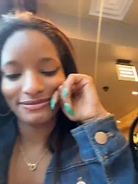 NicoleCocksXXX webcam