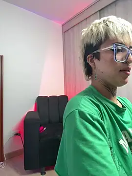 Rebeka-baker webcam
