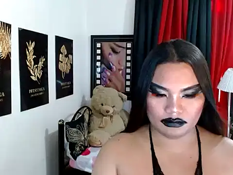 TSbrianaHugeCock webcam