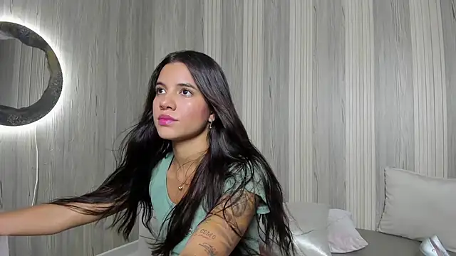 Isabellaa_Rosee webcam