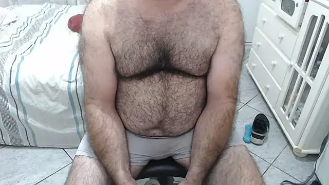 MysterBearMG webcam
