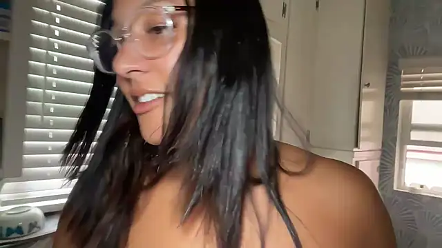 dreamyriri webcam