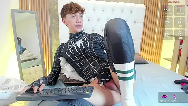 Tomy_Rox webcam