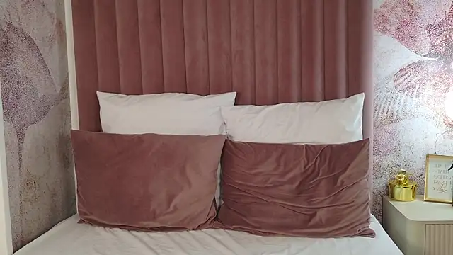 SophieFinn webcam
