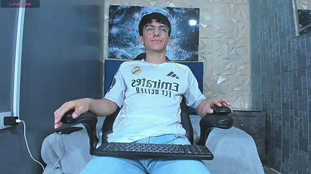 ElanGiraldo webcam