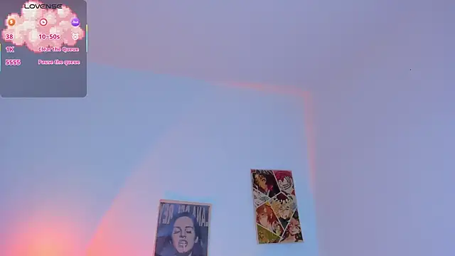 MarieTaylor_ webcam