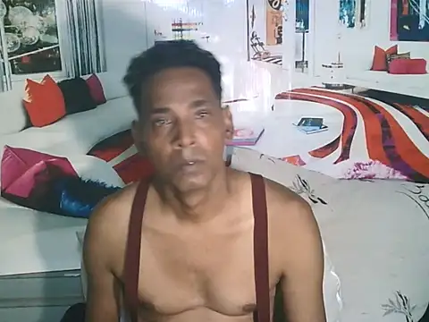 IndianHunk01 webcam