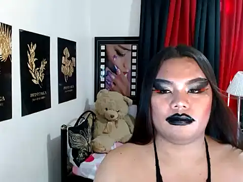 TSbrianaHugeCock webcam