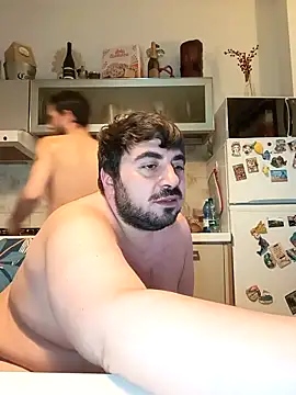 bear_skinny webcam