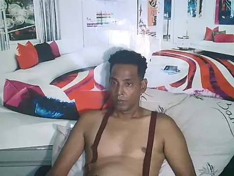 IndianHunk01 webcam