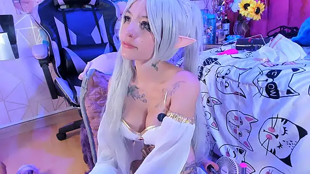 Alicebenett webcam
