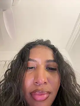 IamCrystal2 webcam