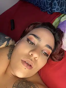 name_less_lulu webcam