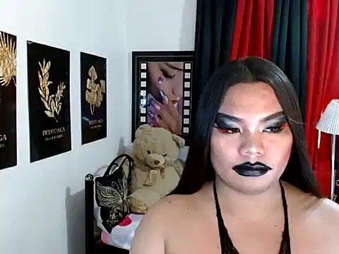 TSbrianaHugeCock webcam
