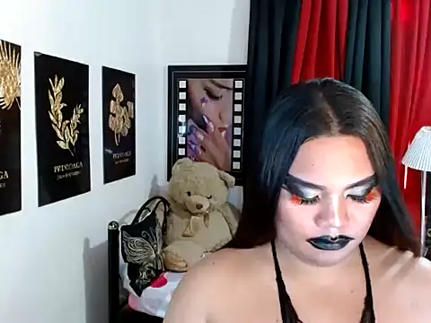 TSbrianaHugeCock webcam