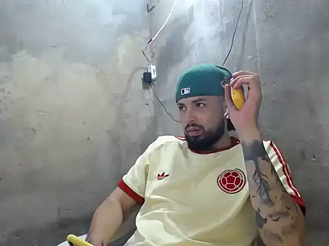 camilorestrepo77 webcam