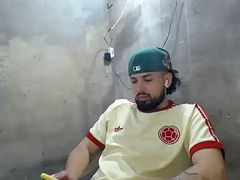 camilorestrepo77 webcam