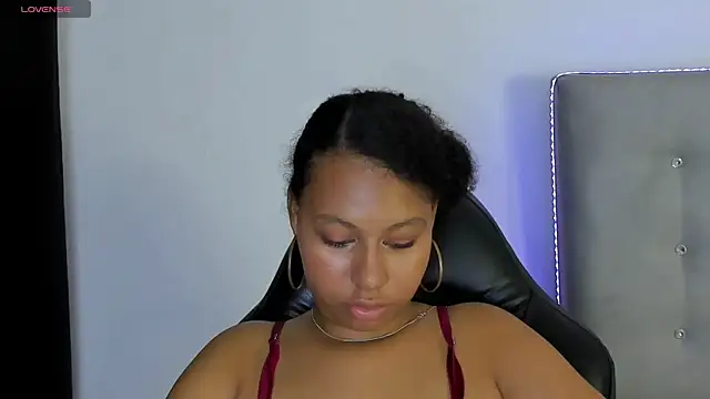 tatianasquirthot webcam