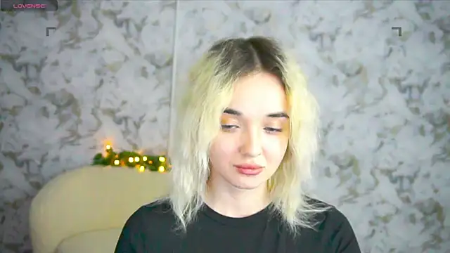 Ashley_S webcam