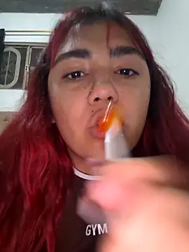 lucyheart_8 webcam