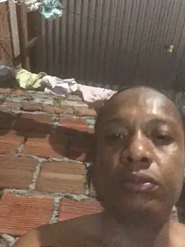 elpeluchenegroxxx3 webcam