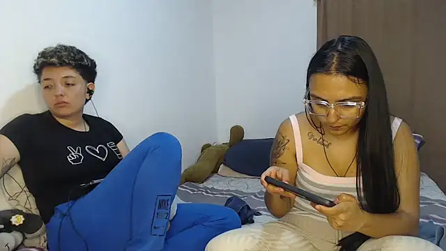 kathy_luisa webcam