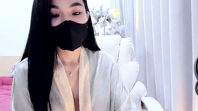 Natalie-Emilia webcam