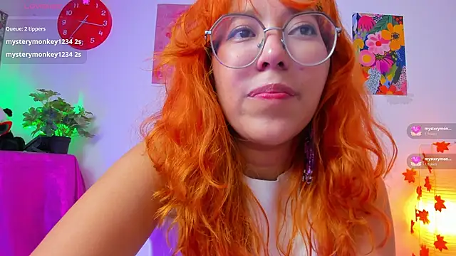 _Moon_Johnson webcam