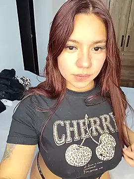 samantha_tattu webcam