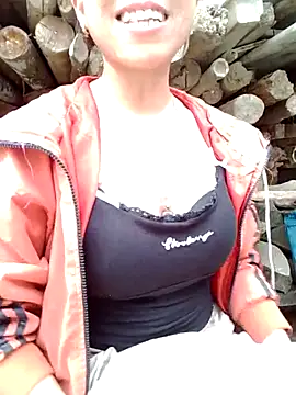 Zara-Lina webcam