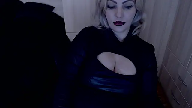 MistressDemi webcam