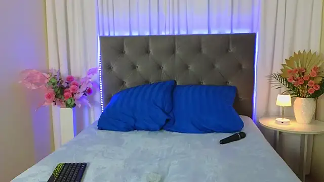 Ariana_Petite webcam
