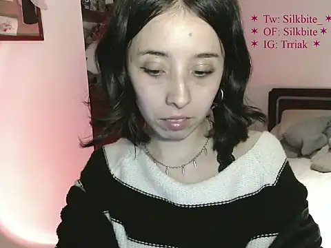 babyluna_8_8 webcam