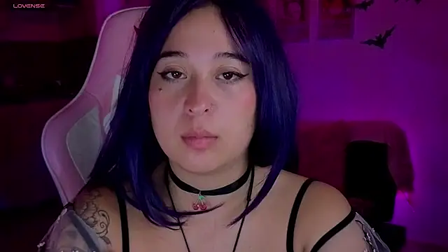 Celeste_Bauman webcam