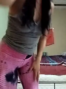 Michellluxo webcam