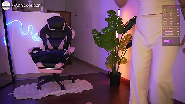 AnnieCouperr