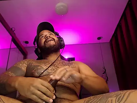 Ale_Mineiro webcam