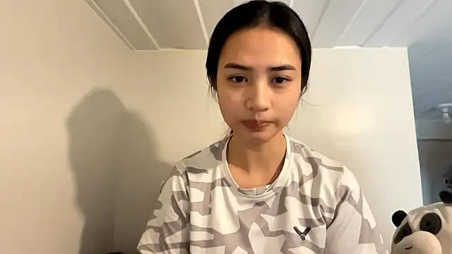 NorikoMcirvin webcam