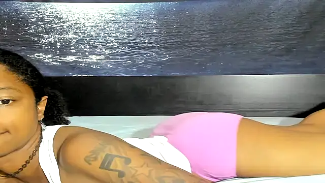 yummybrownfox webcam