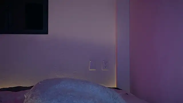 mcklister_kinky_feets webcam